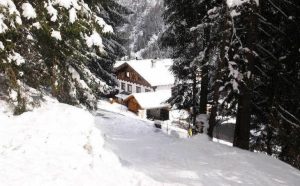 The Best Ski Chalet In St Anton – Chalet Narnia