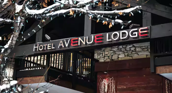 Avenue Lodge Hotel - 9