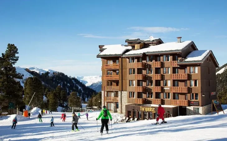 Ski Chalets for Large Groups