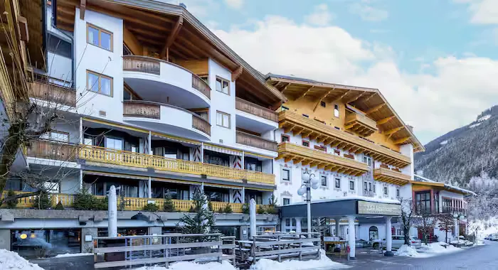 JUFA Alpenhotel Saalbach - 1