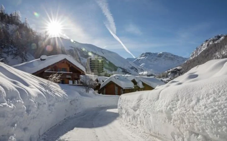 Discover Chalet Azel: A Luxurious Escape In Val D'isère