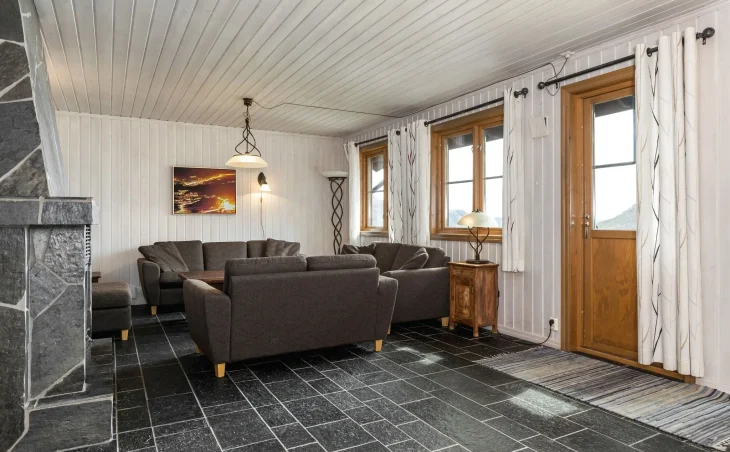 Skarsnuten Apartments – Sleeps 9 - 5